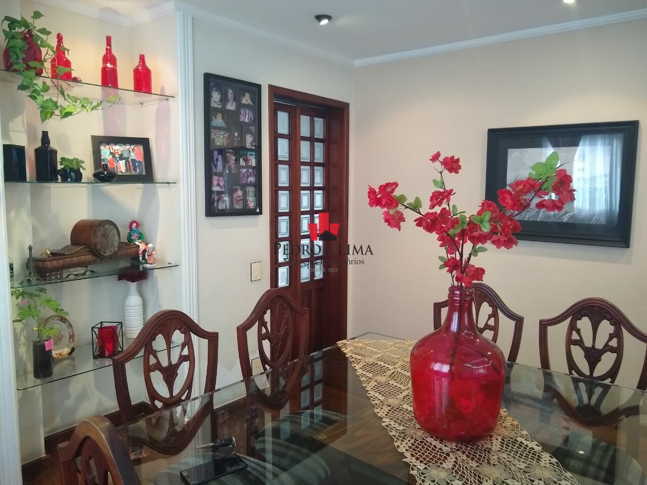 Apartamento com 3 dormitórios sendo 1 suíte e 2 vagas fixas no Tatuapé