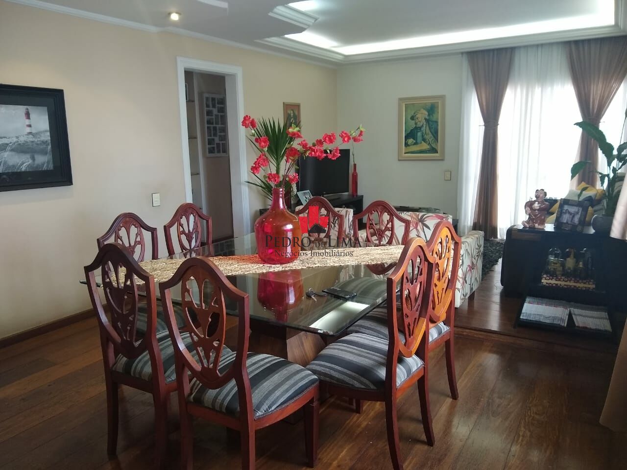 Apartamento com 3 dormitórios sendo 1 suíte e 2 vagas fixas no Tatuapé