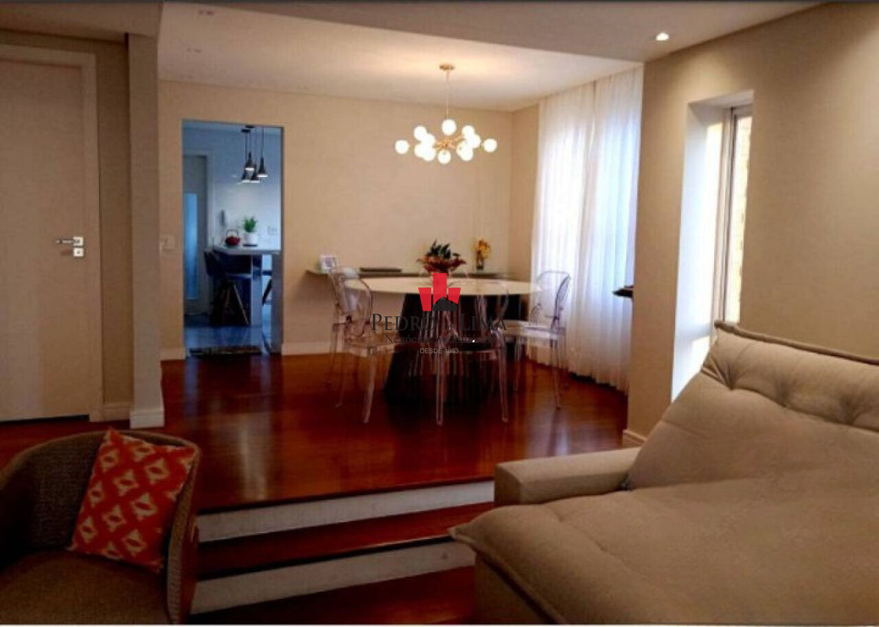 Apartamento no Tatuapé com 3 quartos (1 suíte), sacada e 2 vagas de garagem - Condomínio Itapema.