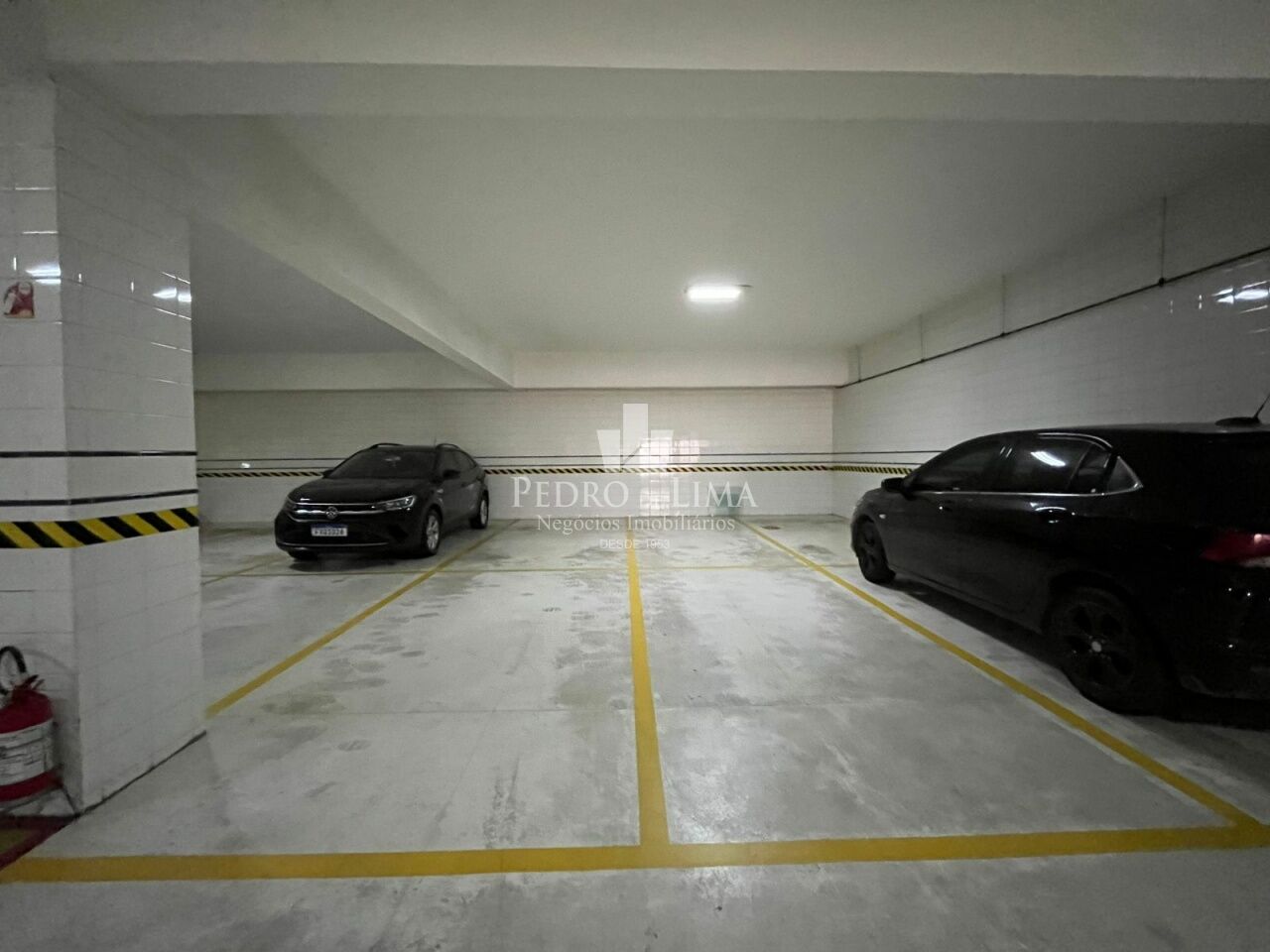 Apartamento 4 quartos, 4 vagas, Vila Carrão. Condomínio Monte Carlo