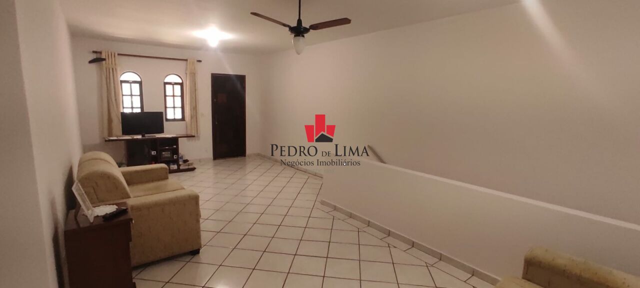 imagem do imovel Sobrado 262m² no Jardim Ipanema, 3 dormitórios (1 suíte) e 3 vagas  ref: TP24082
