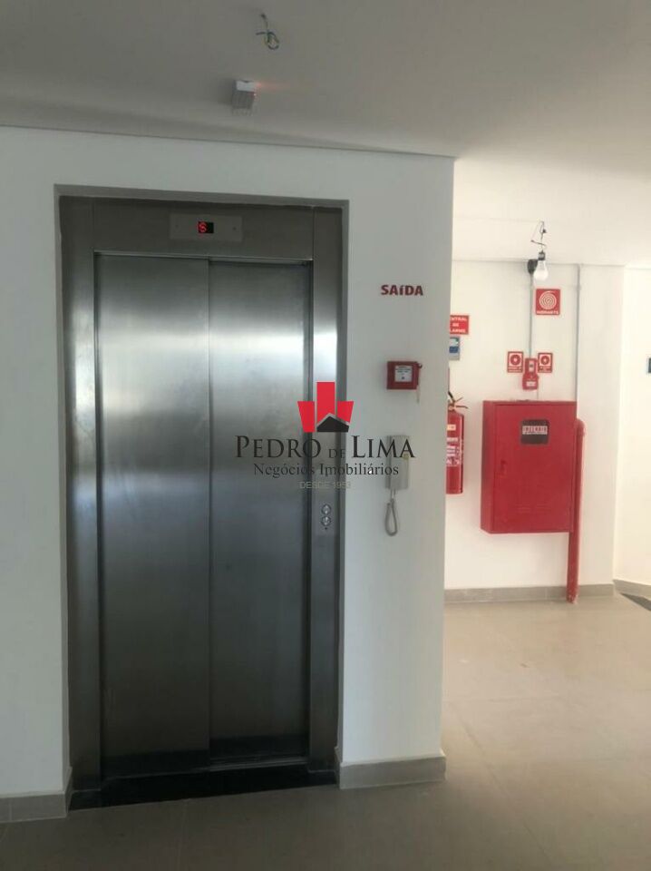 Prédio Comercial com 1.023 m² cinco pavimentos com elevador na Vila Prudente 