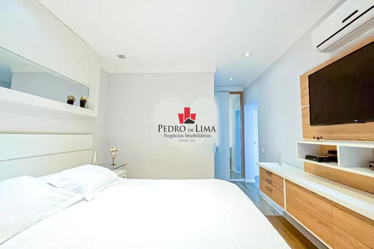 Apartamento no Tatuapé, 257m²  - 4 suítes e 4 vagas Condomínio San Remo