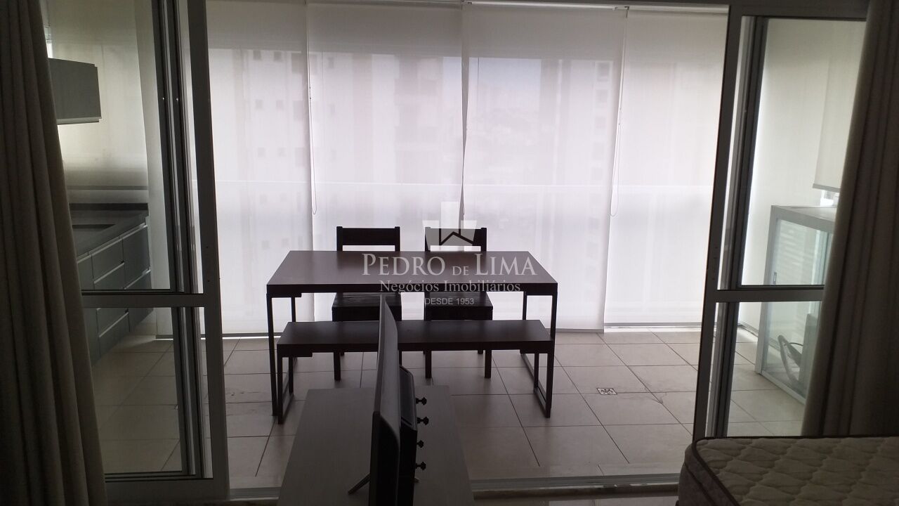 Apartamento Studio, mobiliado, 52m², 1 vaga, no Tatuapé.