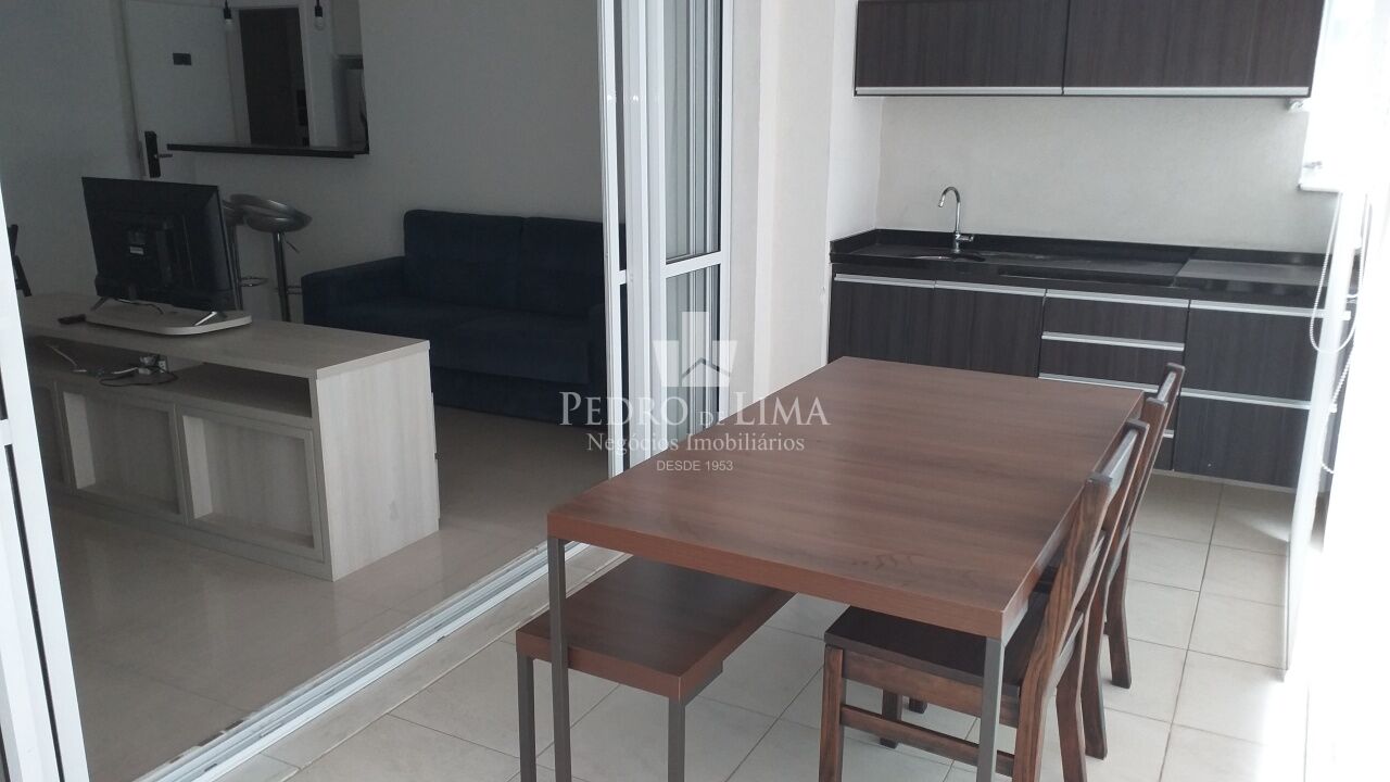 Apartamento Studio, mobiliado, 52m², 1 vaga, no Tatuapé.