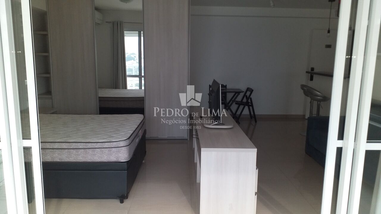 Apartamento Studio, mobiliado, 52m², 1 vaga, no Tatuapé.