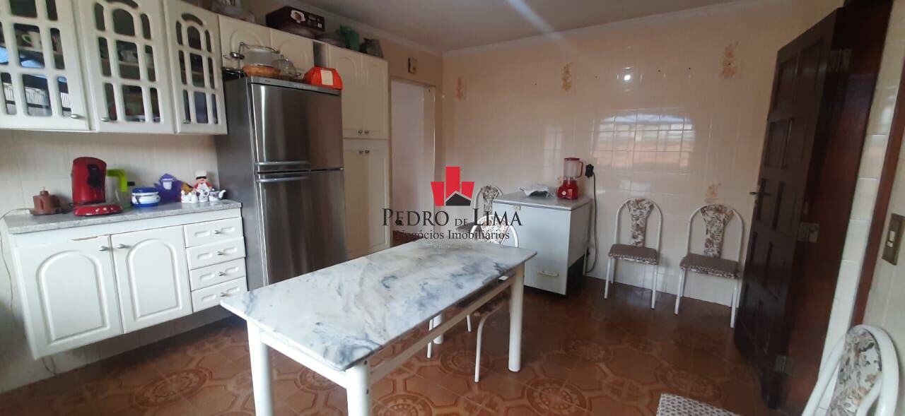 Sobrado Frontal, 2 dormitórios, 2 vagas, Parque São Lucas