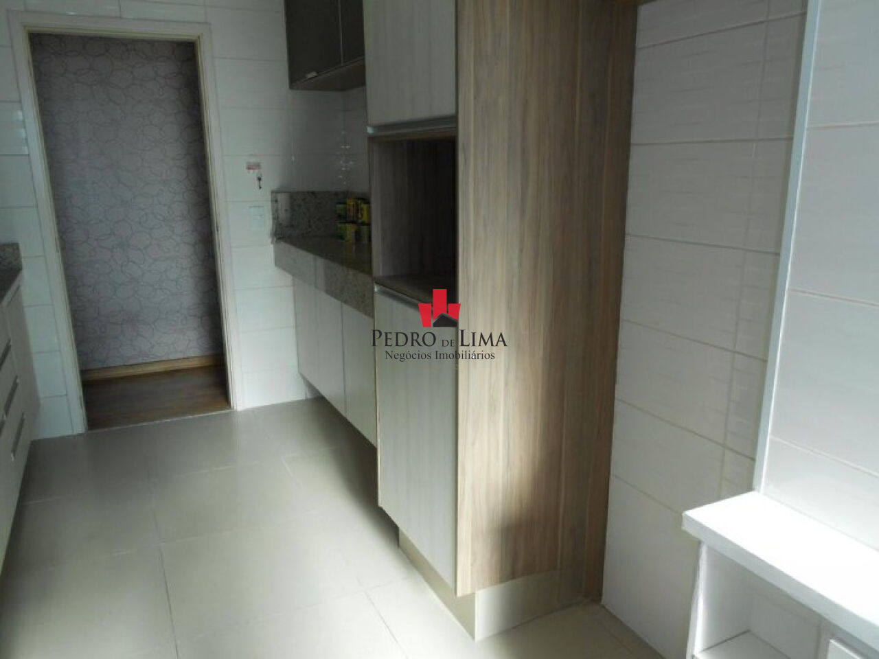 Apartamento 3 quartos 1 suíte e 2 vagas cobertas e fixas na Vila Carrão. Condomínio Morada da Vila 