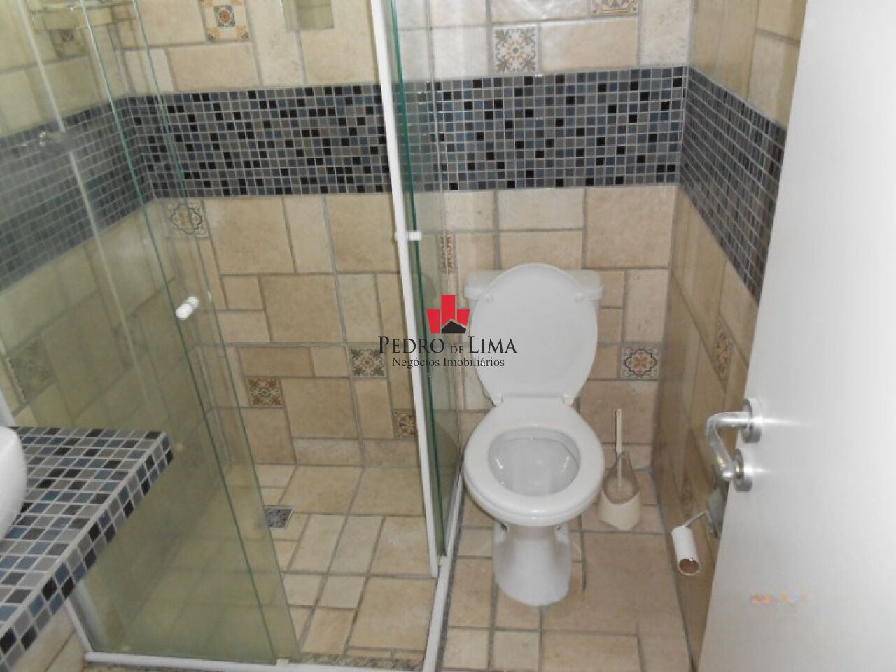 Apartamento 3 quartos 1 suíte e 2 vagas cobertas e fixas na Vila Carrão. Condomínio Morada da Vila 
