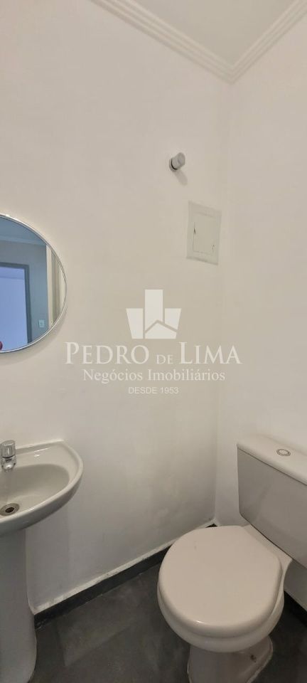 Casa Térrea Comercial, de fundos, no Tatuapé com 70 m² e 3 salas.