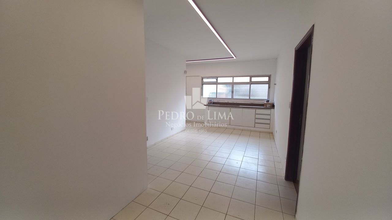 Sobrado Comercial de 400m² de área útil, 2 vagas - Tatuapé