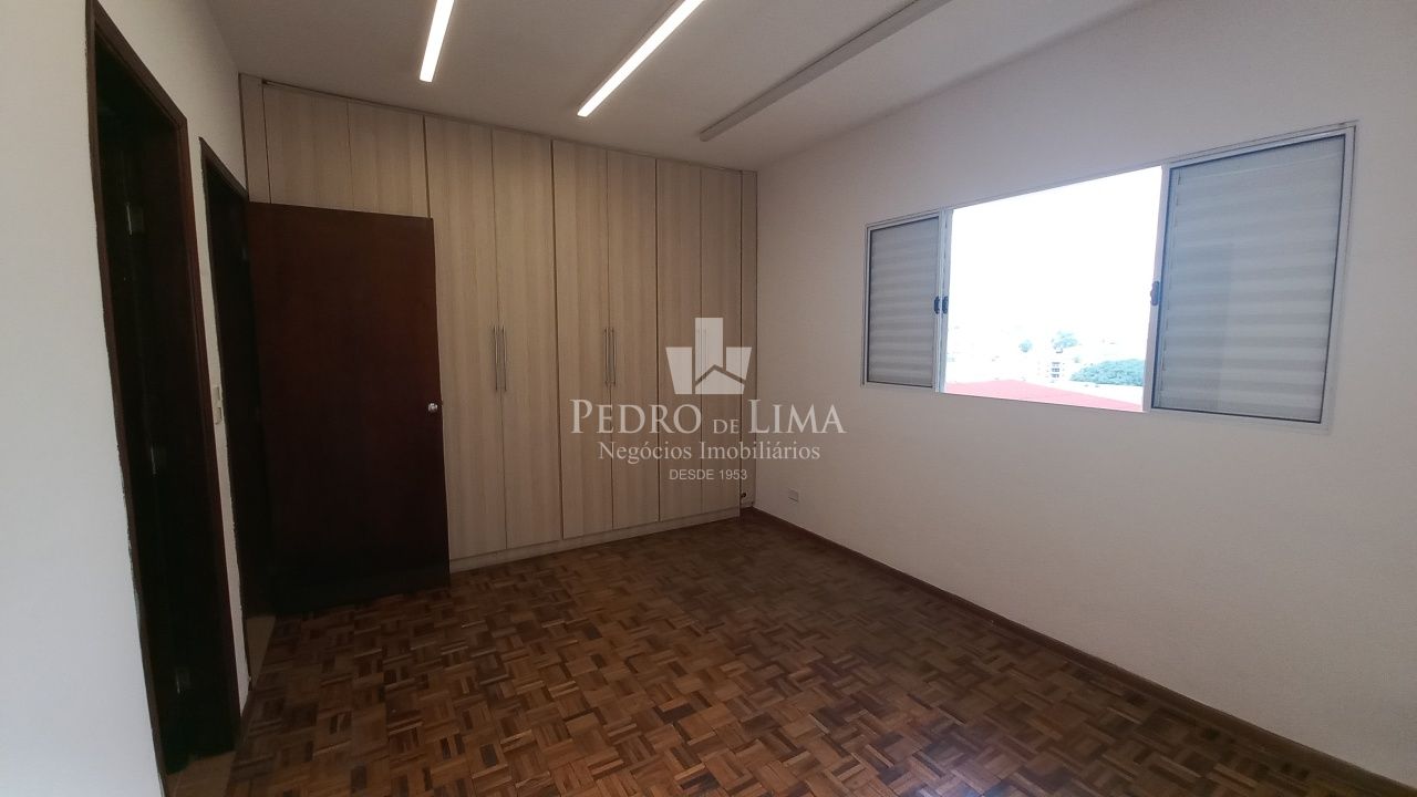 Sobrado Comercial de 400m² de área útil, 2 vagas - Tatuapé