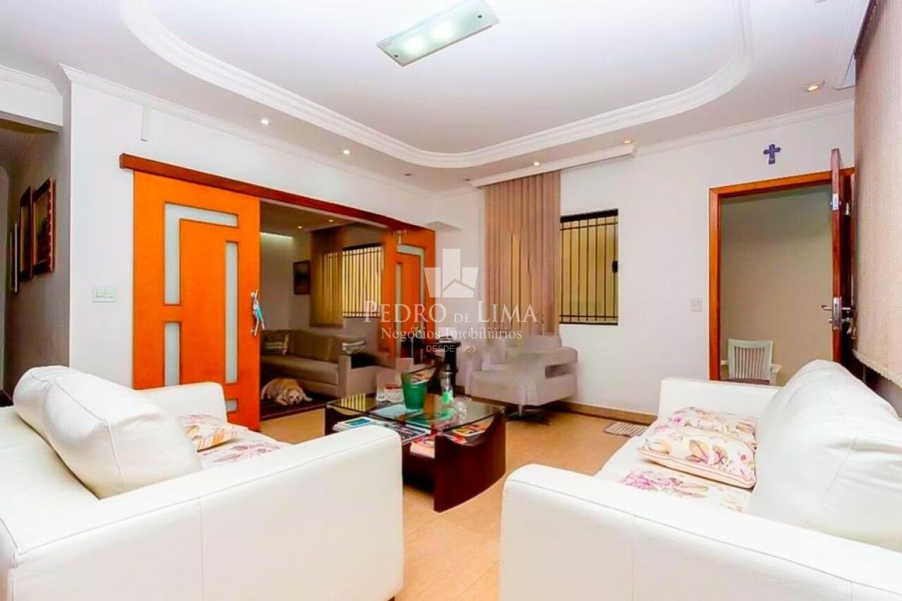 imagem do imovel Sobrado com 245m² 5 quartos sendo 4 suítes e 5 vagas no Belém ref: TP25447
