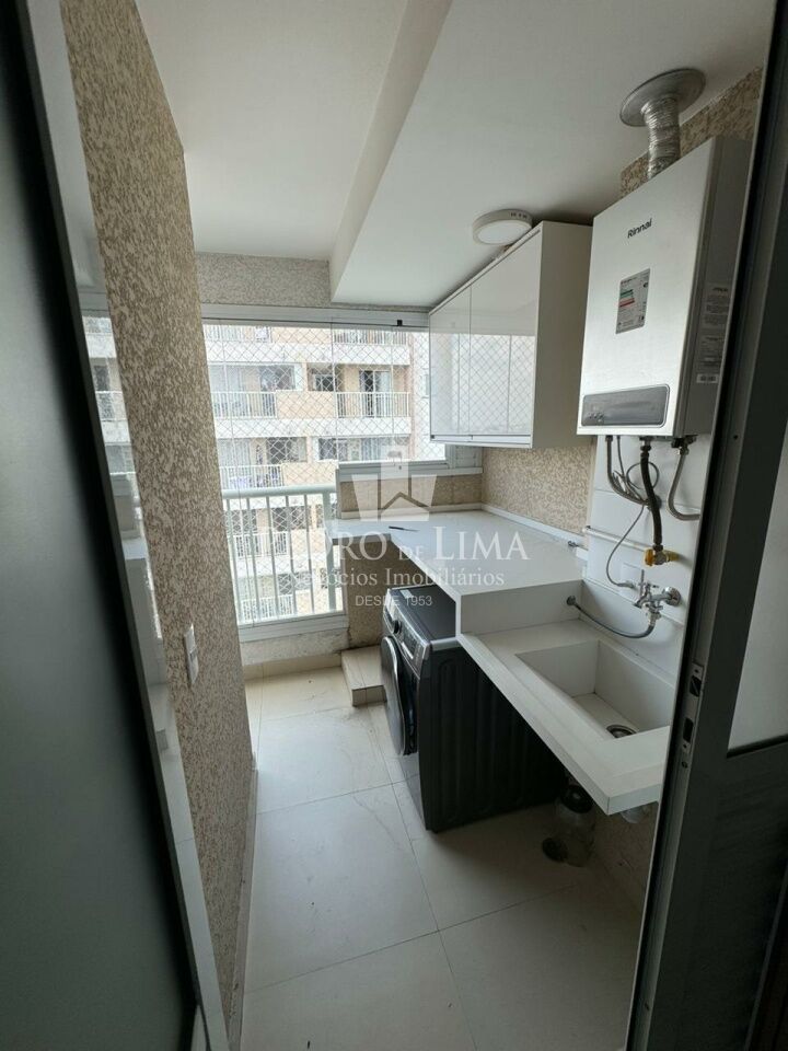 Apartamento mobiliado na Vila Prudente com 2 dormitórios e 1 vaga de garagem 