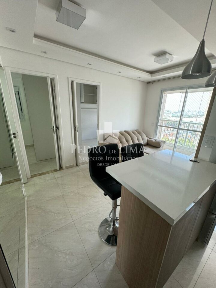 Apartamento mobiliado na Vila Prudente com 2 dormitórios e 1 vaga de garagem 