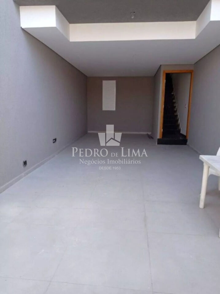Casa à venda na Penha de França com 3 suítes 