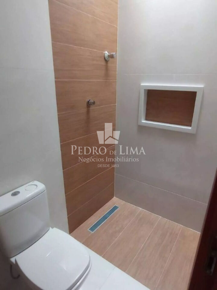 Casa à venda na Penha de França com 3 suítes 