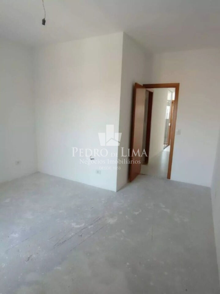 Casa à venda na Penha de França com 3 suítes 