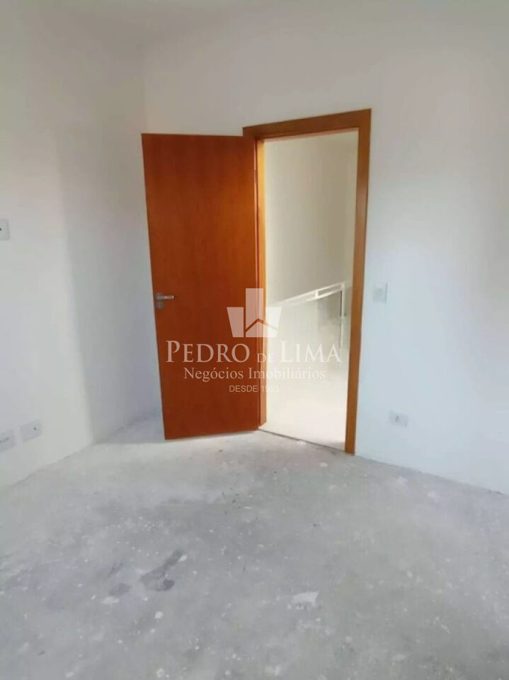 Casa à venda na Penha de França com 3 suítes 