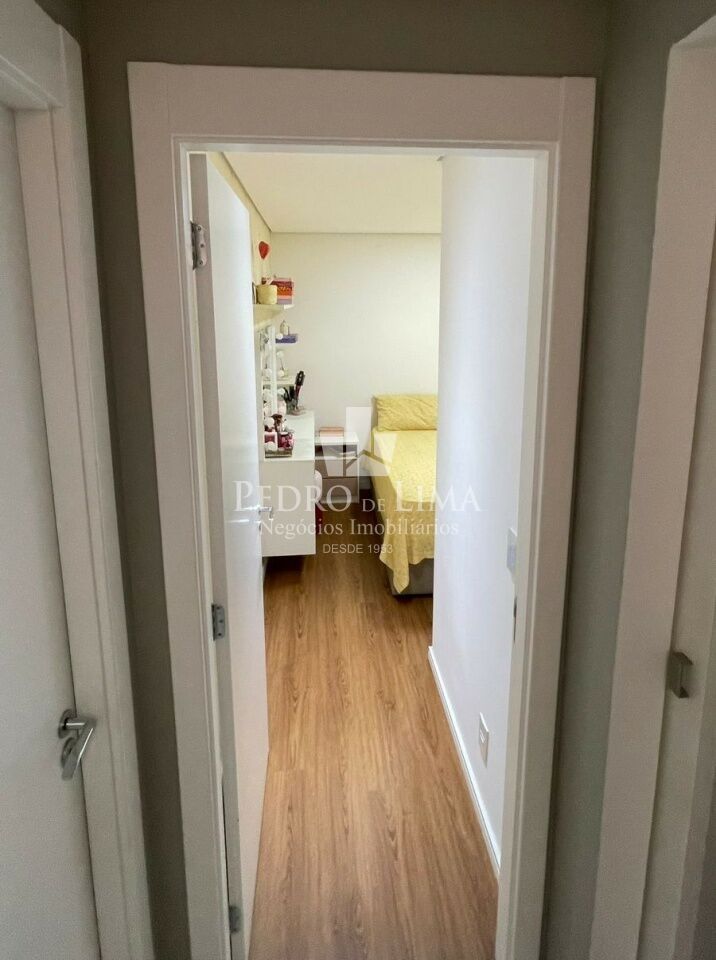 Apartamento 2 quartos 1 banheiro 1 vaga em Itaquera. Condomínio Dez Cerejeira