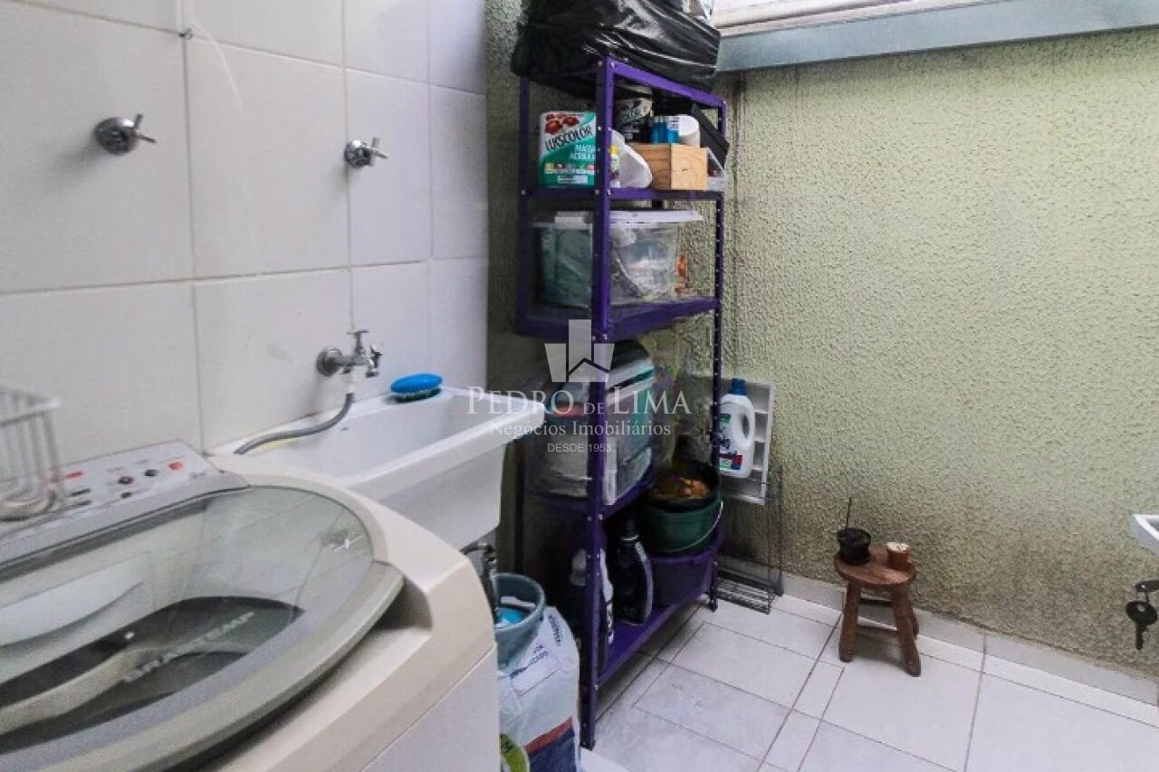 Sobrado em condomínio fechado na Vila Prudente com 2 dormitórios e 1 vaga