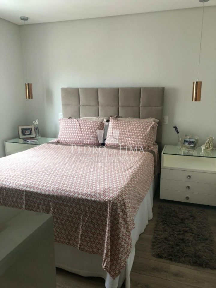 Apartamento mobiliado 165m² 3 suítes 4 vagas Tatuapé