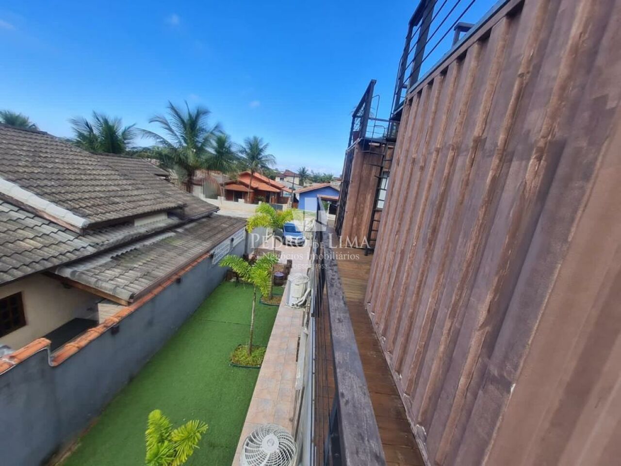 imagem do imovel Casa Container com 6 suítes individuais, cozinha gourmet e piscina na Morada da Praia ref: TP26273