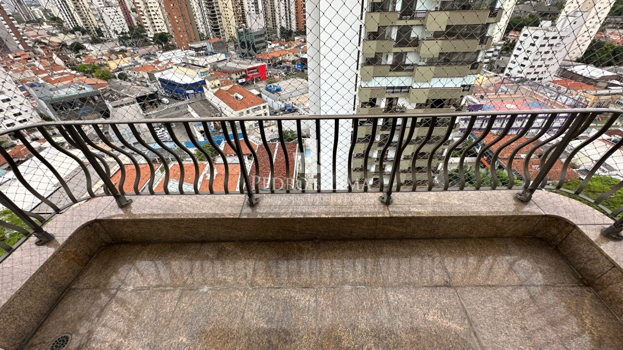 Apartamento cobertura no Jardim Anália Franco , 260m², 4 quartos e 3 vagas. Condomínio Anália Franco