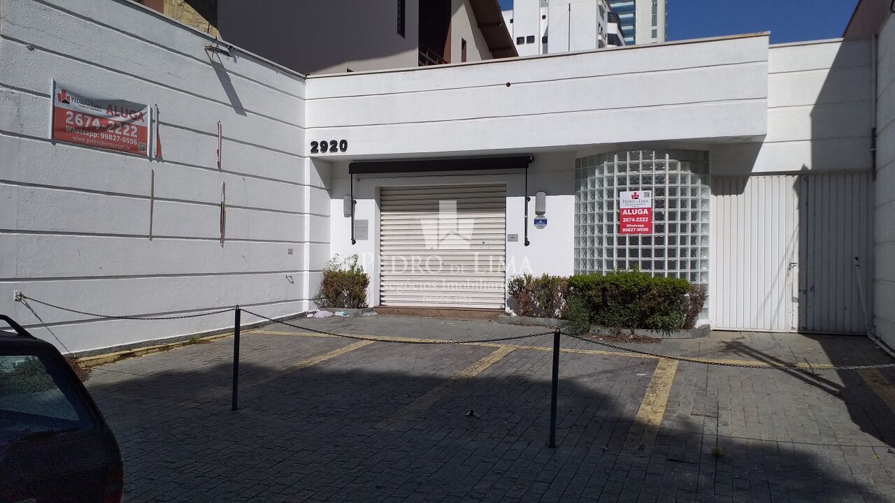 Casa Comercial 450m², 12 salas, 4 vagas, no Tatuapé.