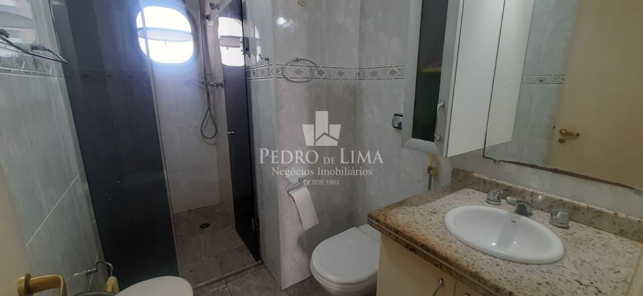 Apartamento, 3 quartos , 1 suíte, 2 vagas. Condomínio Anália Franco