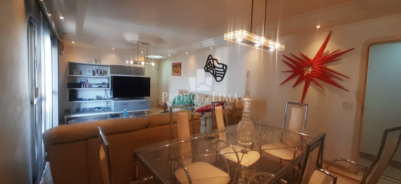 Apartamento, 3 quartos , 1 suíte, 2 vagas. Condomínio Anália Franco
