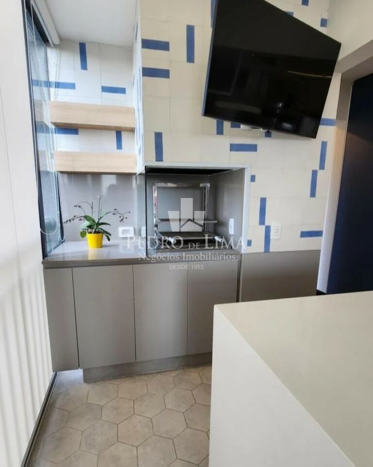 Condomínio Scena Tatuapé - 106m², 2 quartos suítes, varanda gourmet e 2 vagas.