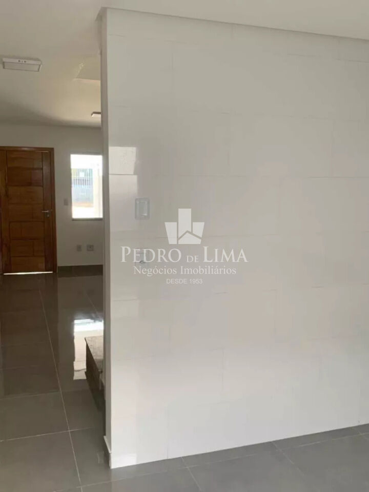 Sobrado frontal 3 quartos 1 suíte 1 vaga de garagem Parque São Lucas 