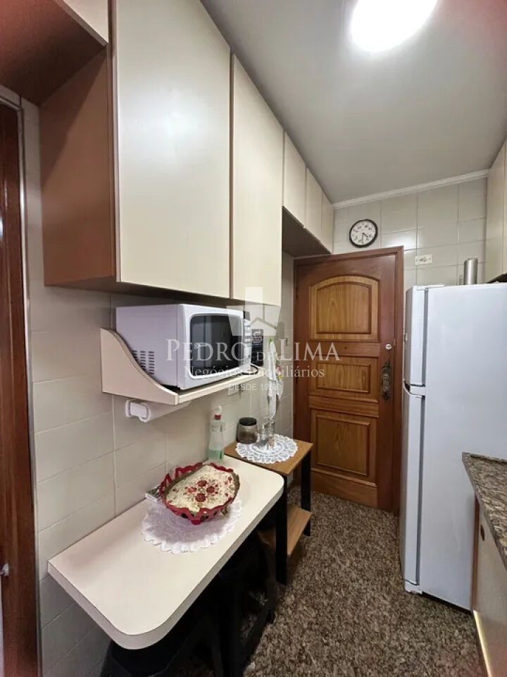 Condomínio Piazza de Capri - Apartamento na Mooca 2 quartos sendo 1 suíte 1 vaga fixa e coberta 