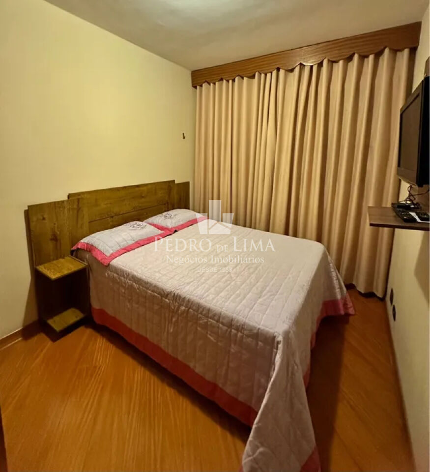 Condomínio Piazza de Capri - Apartamento na Mooca 2 quartos sendo 1 suíte 1 vaga fixa e coberta 