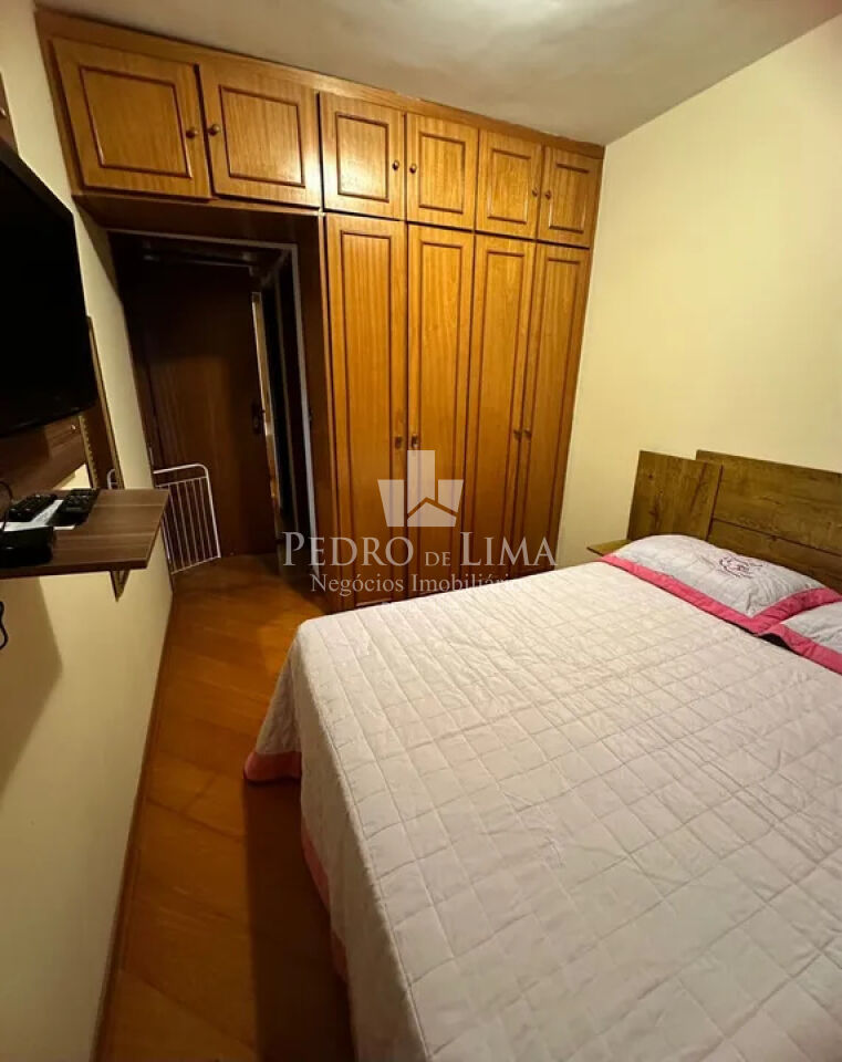 Condomínio Piazza de Capri - Apartamento na Mooca 2 quartos sendo 1 suíte 1 vaga fixa e coberta 