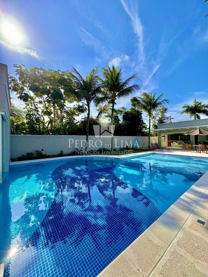 imagem do imovel Casa no Condomínio Acapulco, 5 suítes , 4 vagas - Guarujá ref: TP26990