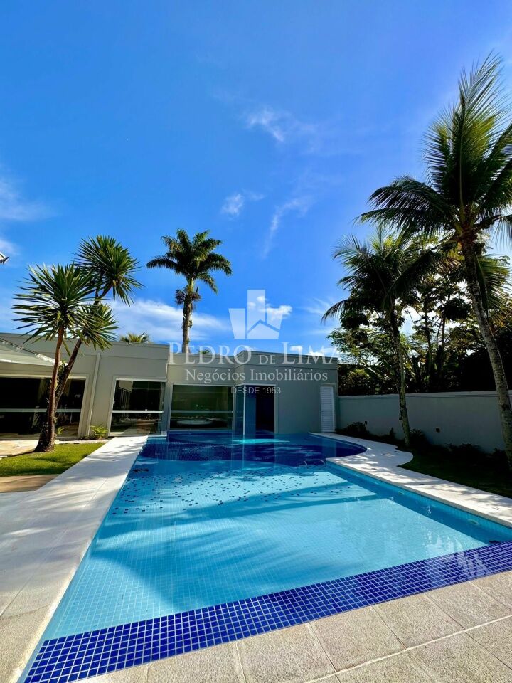 imagem do imovel Casa no Condomínio Acapulco, 5 suítes , 4 vagas - Guarujá ref: TP26990