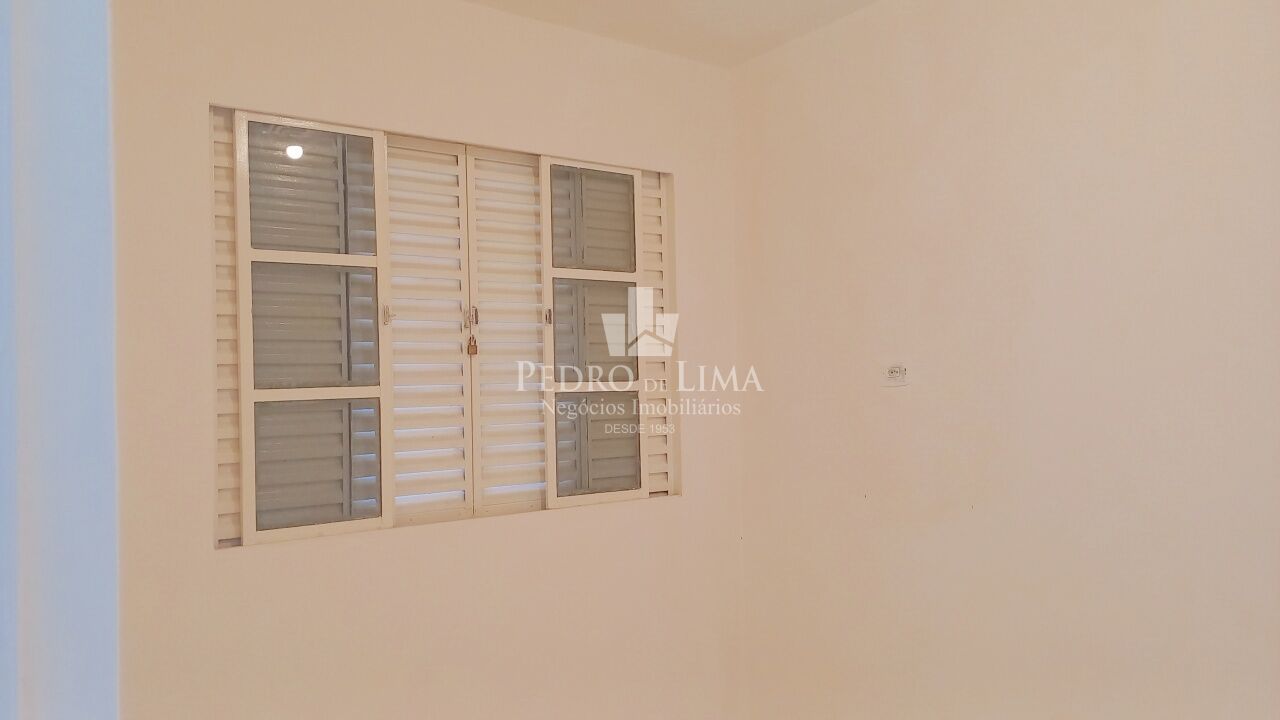 Terreno 8 x 15 na Vila Diva - Região da Água Rasa
