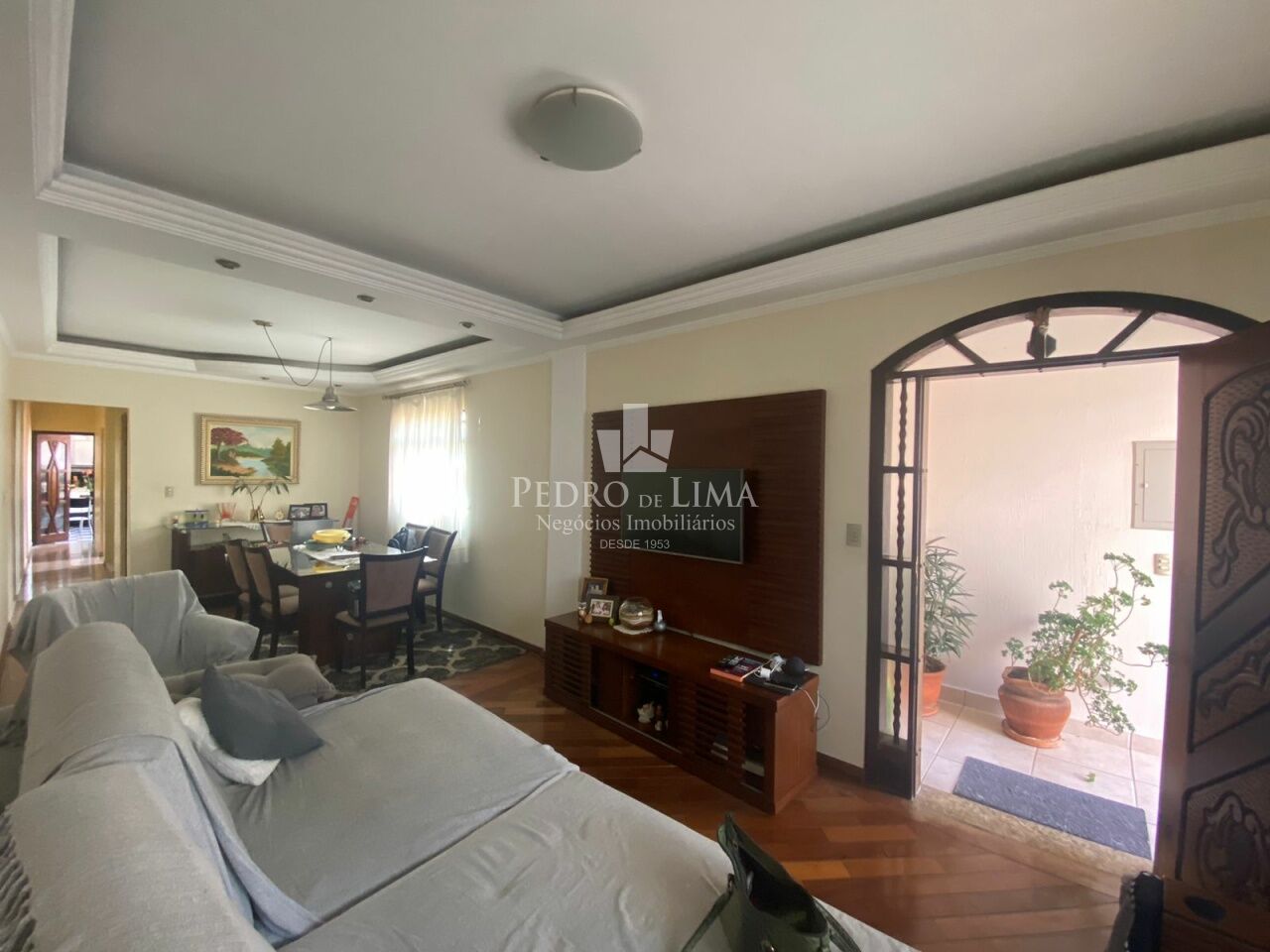 imagem do imovel Casa 3 quartos sendo 1 suíte e 8 vagas na Vila Carneiro ref: TP27049