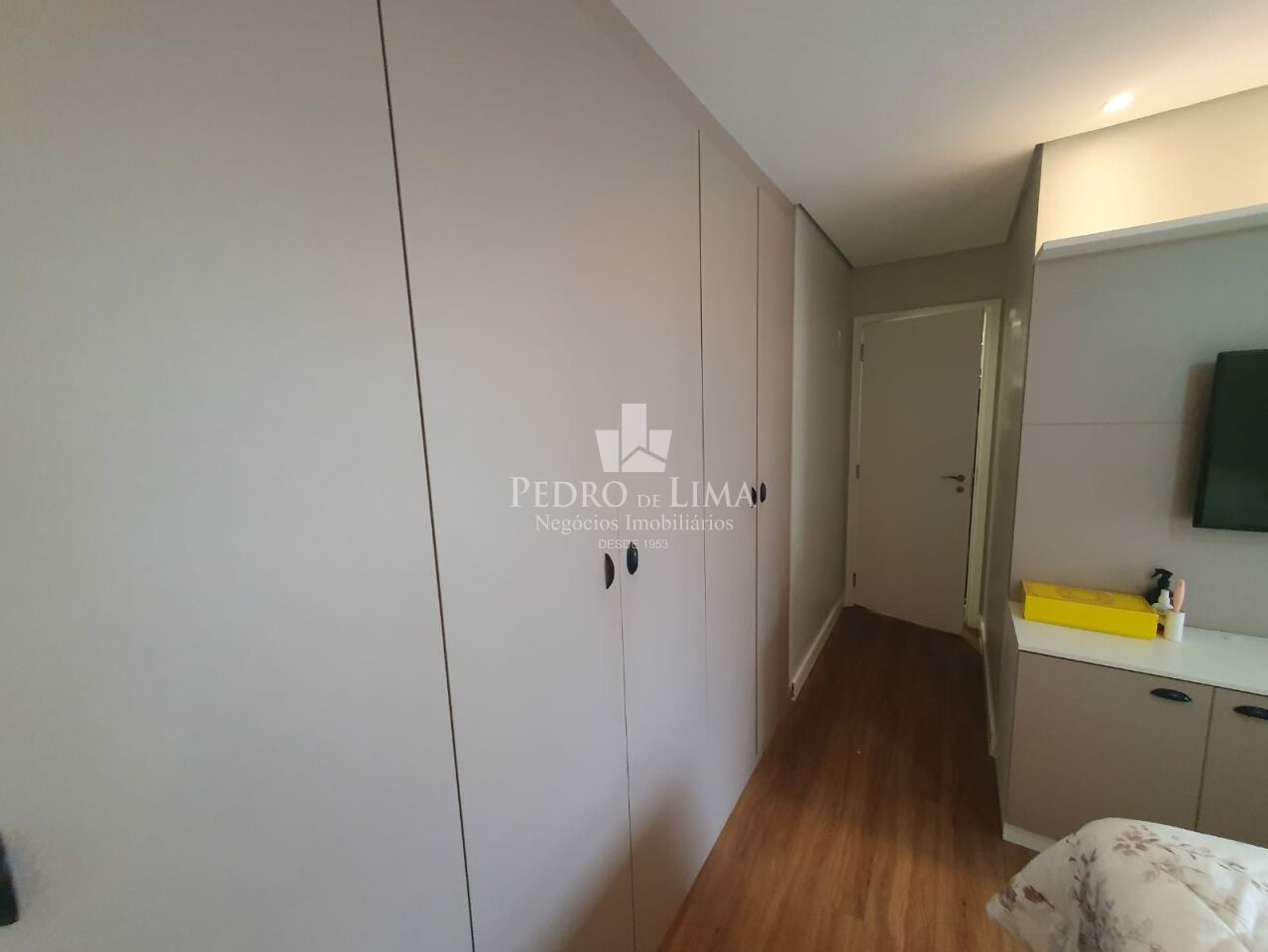Apartamento porteira fechada, com 89m², 2 suítes e 2 vagas - Condomínio The Gardens Reserva 