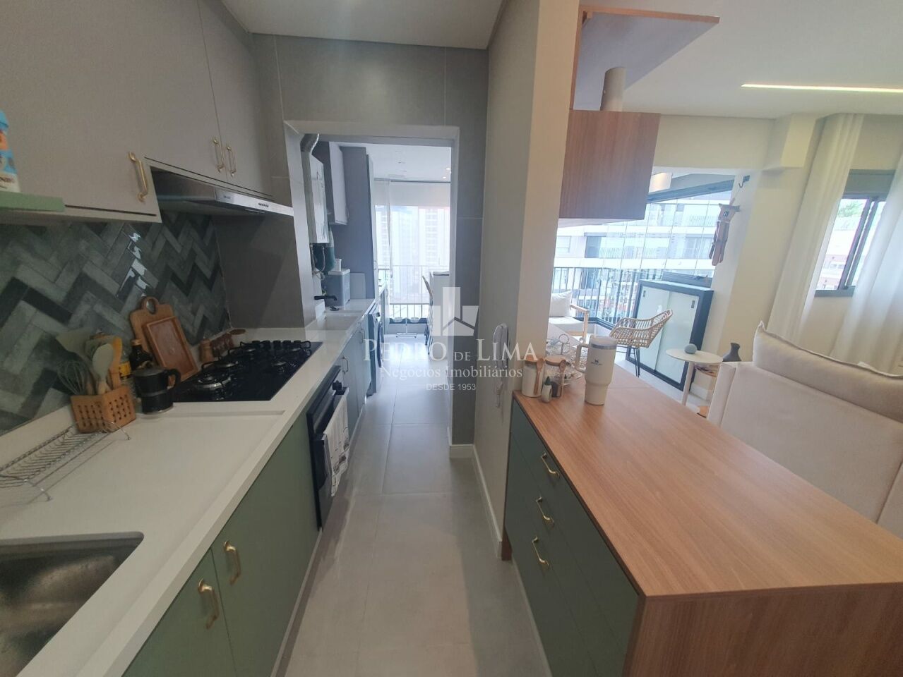 Apartamento porteira fechada, com 89m², 2 suítes e 2 vagas - Condomínio The Gardens Reserva 