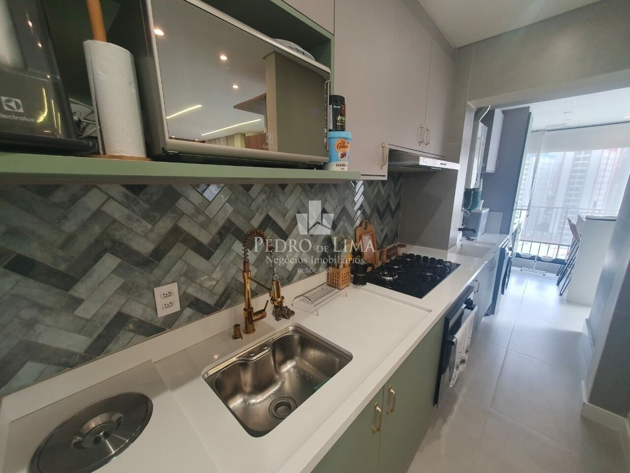 Apartamento porteira fechada, com 89m², 2 suítes e 2 vagas - Condomínio The Gardens Reserva 
