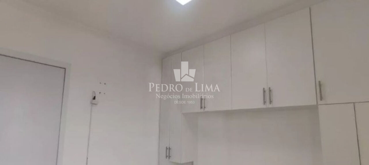 Apartamento 2 quartos, 1 vaga em São Matheus. Condomínio Vitória.