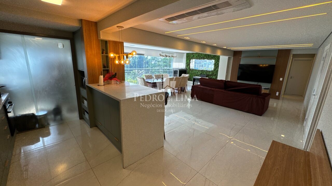 Apartamento alto padrão no Tatuapé, 144m², 3 suítes, varanda gourmet, 2 vagas. Condomínio High Park 