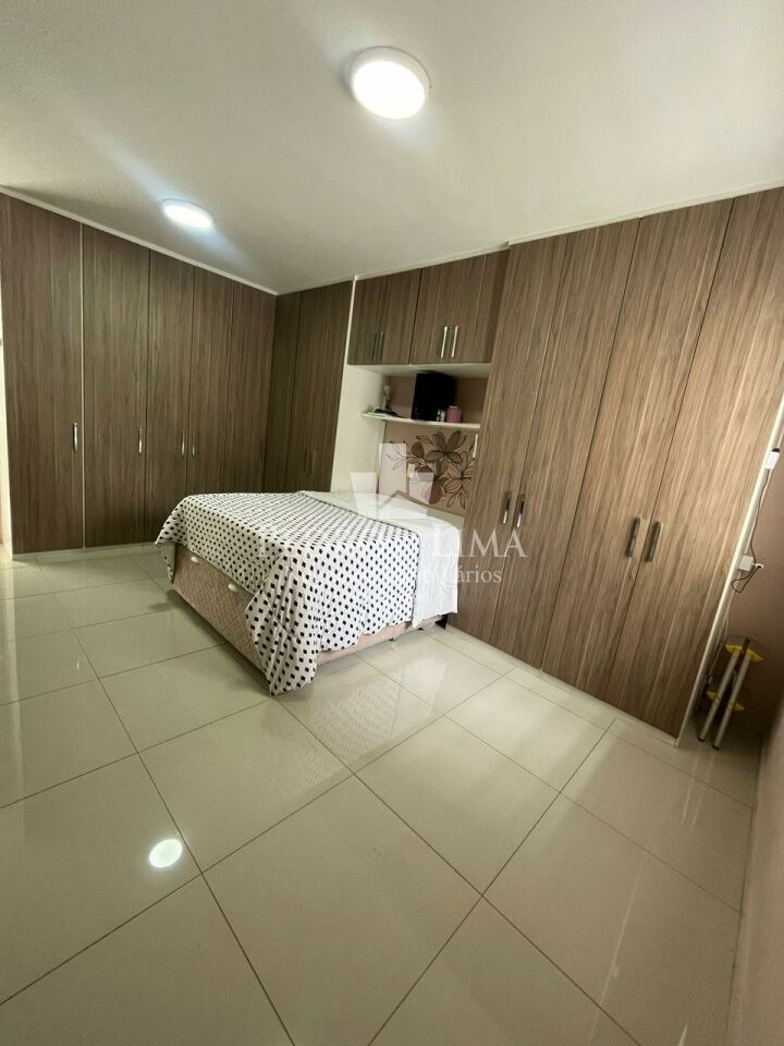Casa na Vila Formosa 3 quartos sendo 3 suítes 3 vagas de garagem com quintal