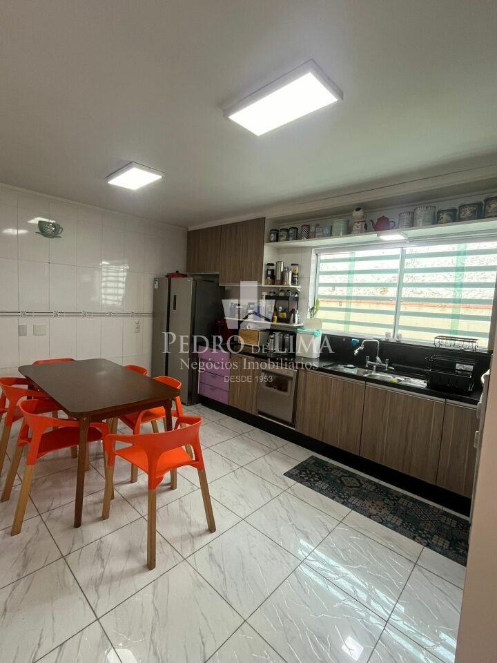 imagem do imovel Casa na Vila Formosa 3 quartos sendo 3 suítes 3 vagas de garagem com quintal ref: TP27417