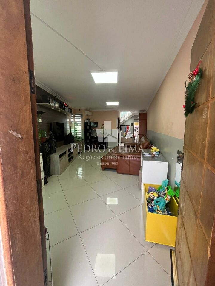 imagem do imovel Casa na Vila Formosa 3 quartos sendo 3 suítes 3 vagas de garagem com quintal ref: TP27417