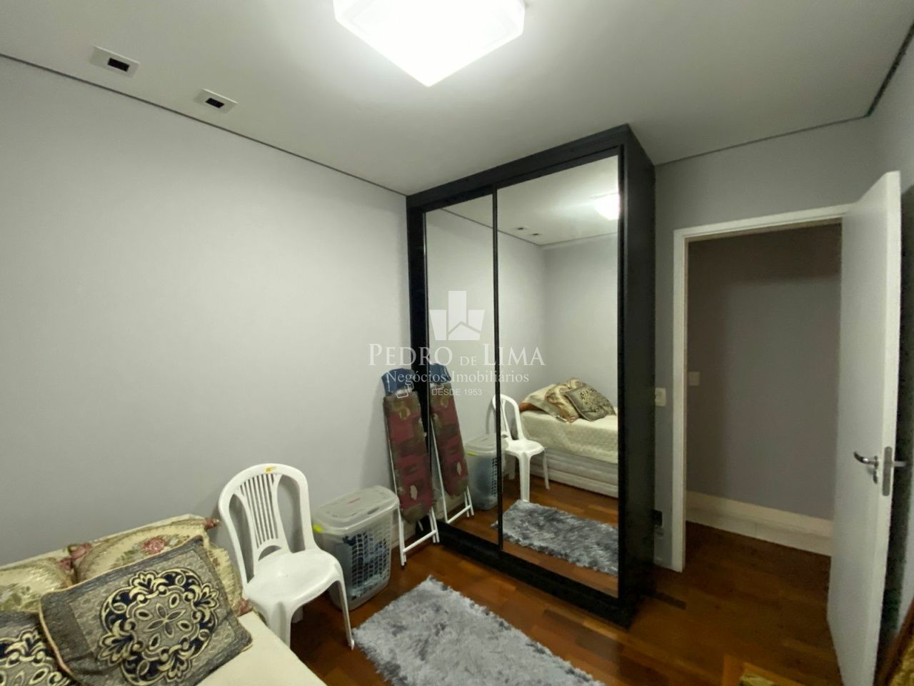 Apartamento com 3 quartos sendo 1 suíte e 1 vaga no Condomínio Metropolitan Bela Vista