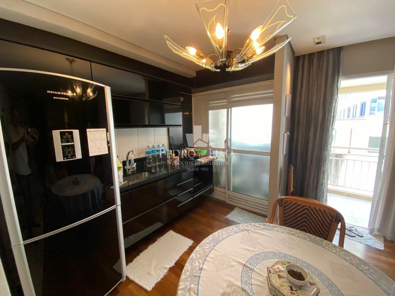 Apartamento com 3 quartos sendo 1 suíte e 1 vaga no Condomínio Metropolitan Bela Vista